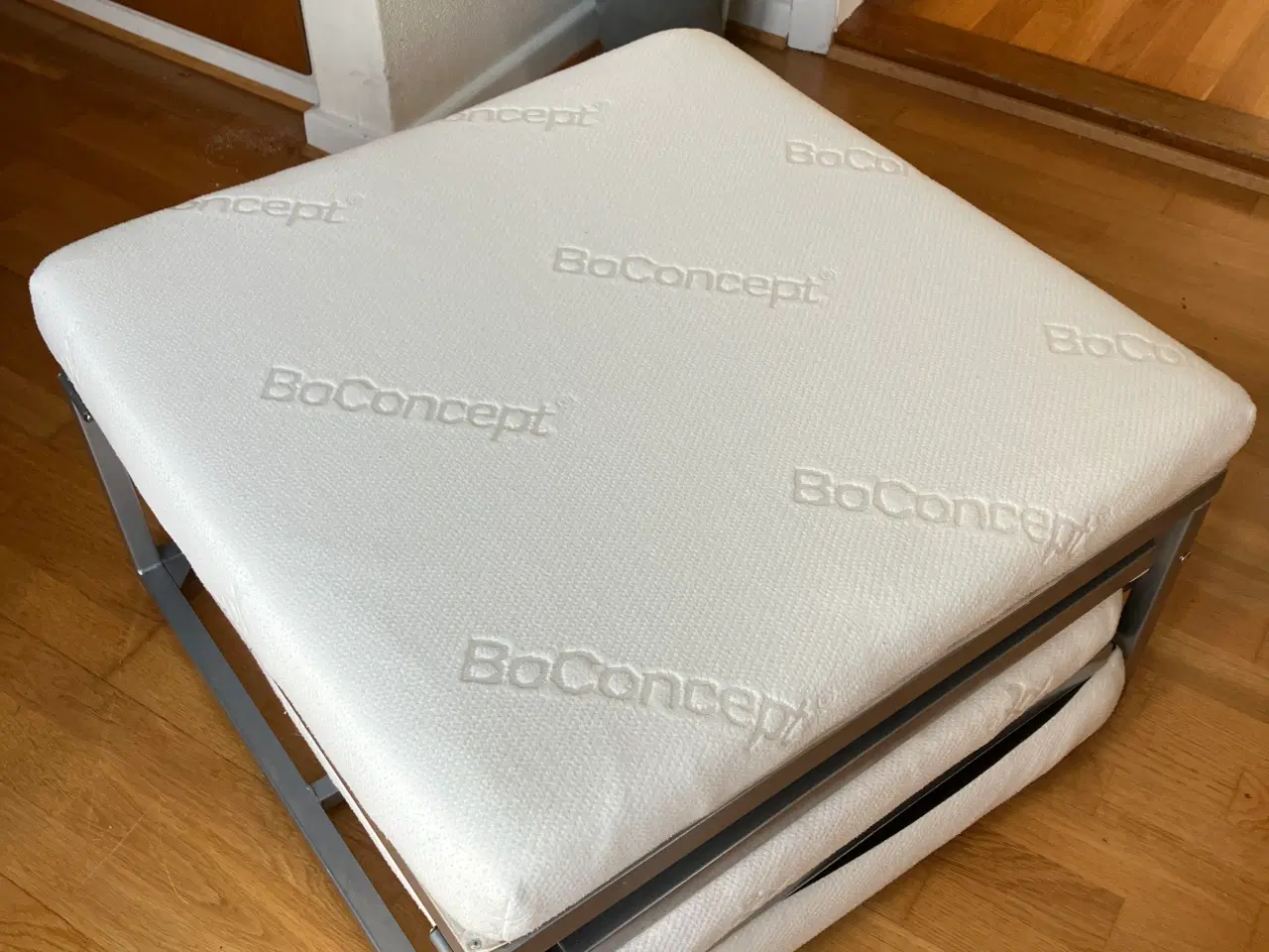 Billede 2 - Puf med sovefunktion fra BoConcept