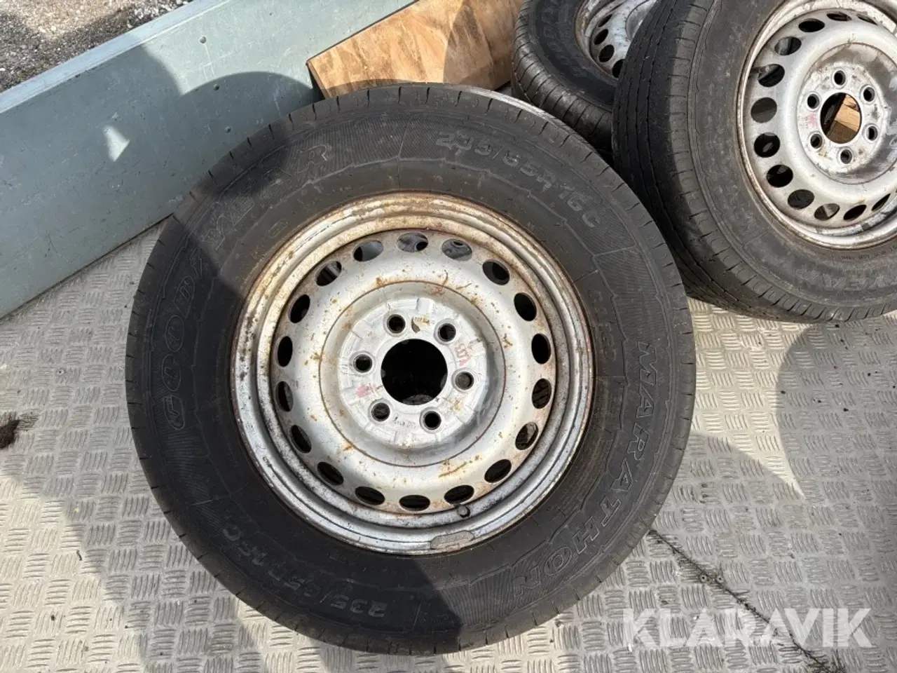 Billede 2 - Dæk m. Fælge Goodyear Marathon