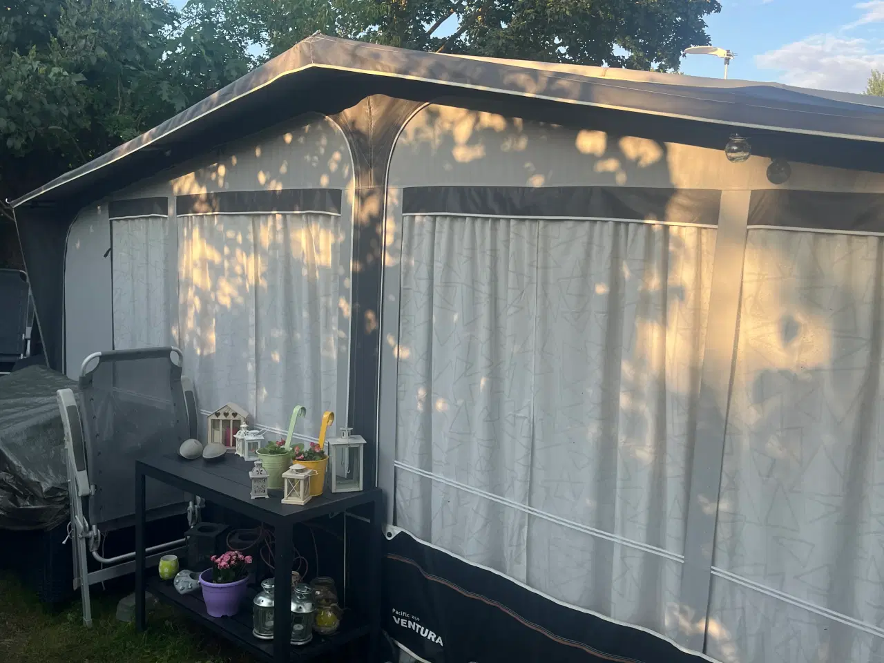 Billede 1 - Fast ligger campingvogn