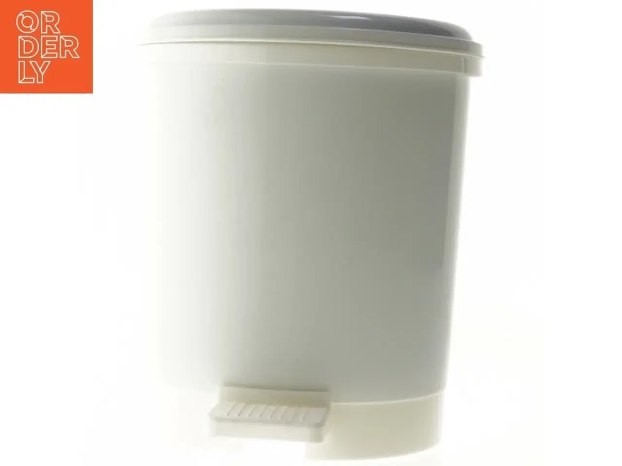 Billede 3 - Hvid affaldsspand med sort inderspand fra Jysk (str. 20x15 cm)