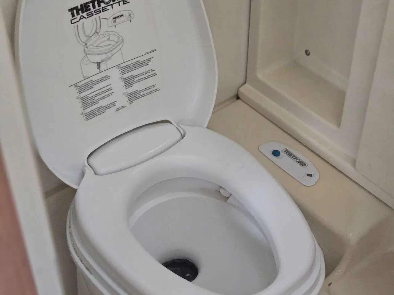 Billede 12 - Køjevogn Dethleffs R6 1996 god vogn