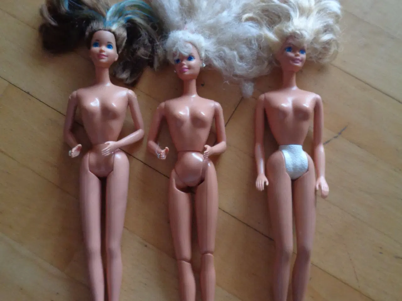 Billede 1 - Barbie dukker 