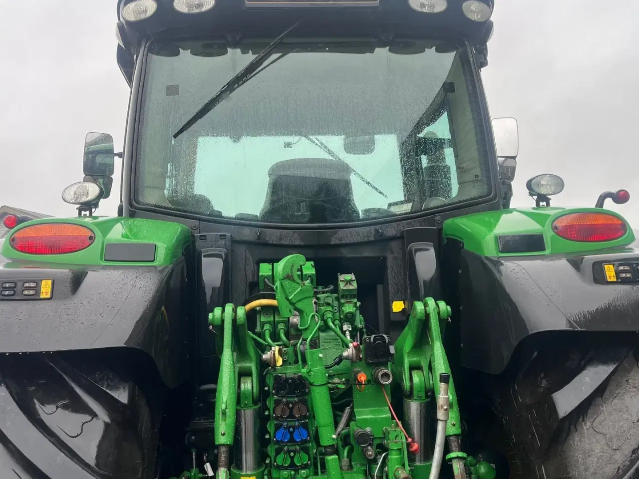 Billede 6 - John Deere 6215R Med frontlift 50KMT