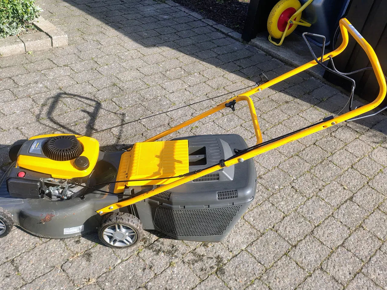 Billede 3 - Stiga plæneklipper 