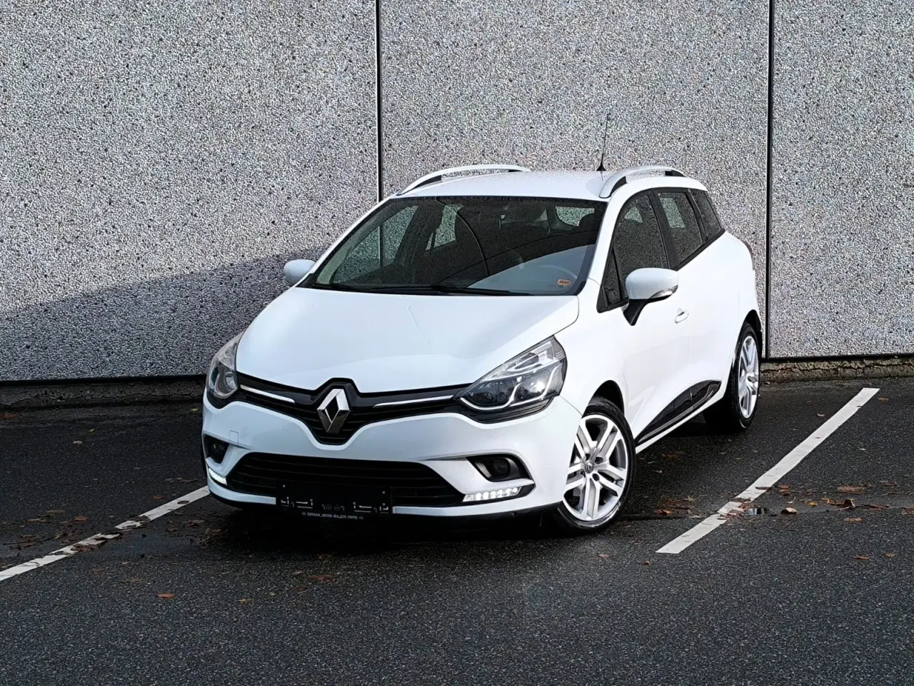 Billede 1 - Renault Clio IV 0,9 TCe 90 Zen Sport Tourer