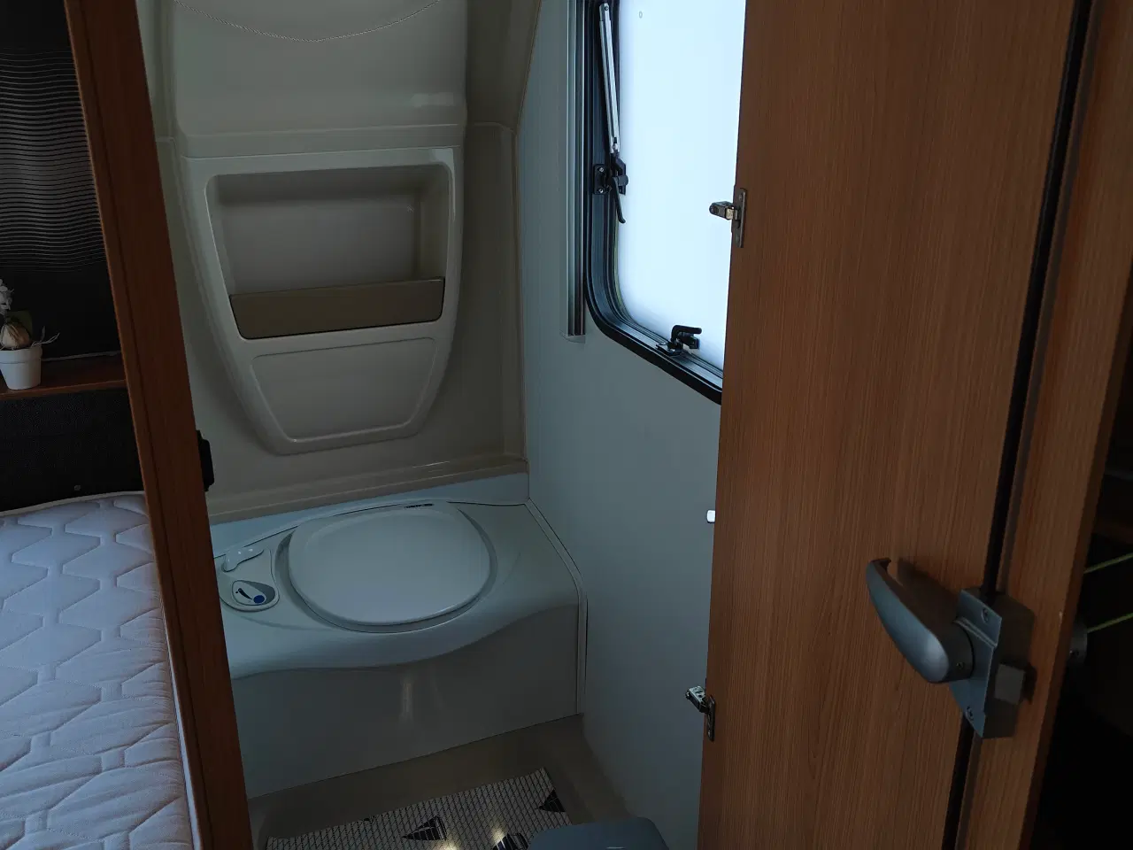 Billede 5 - Meget velholdt campingvogn sælges