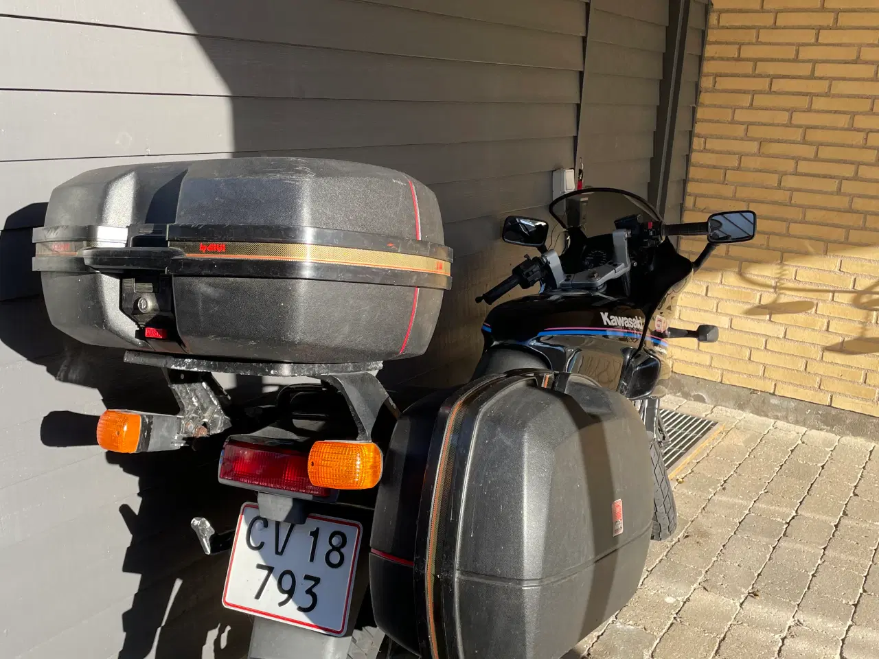 Billede 9 - Kawasaki GPZ 500 S (med Givi sidetasker)