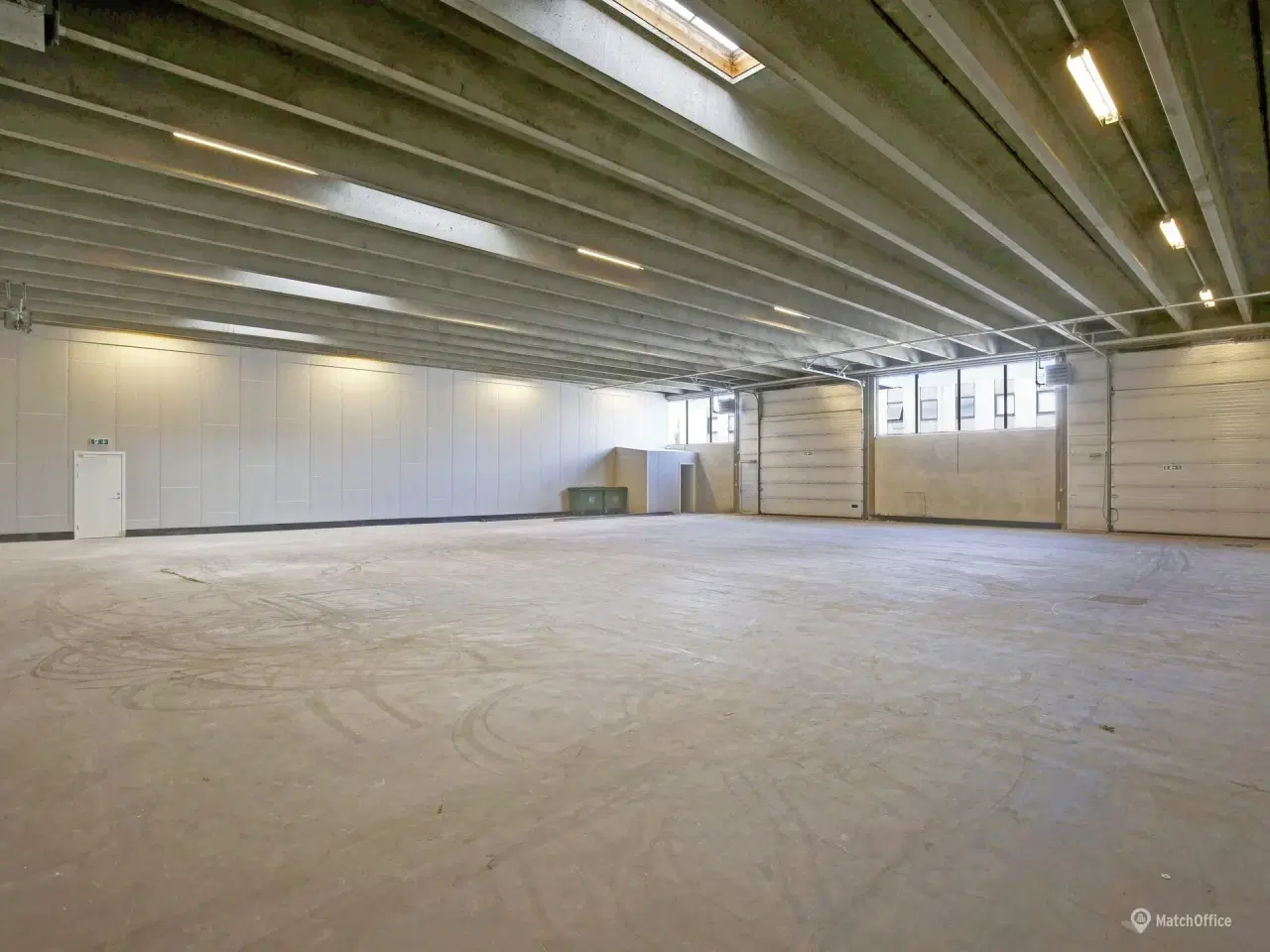 Billede 7 - Stort showroom med tilhørende nyt kontor, velbeliggende på Dynamovej i Søborg.