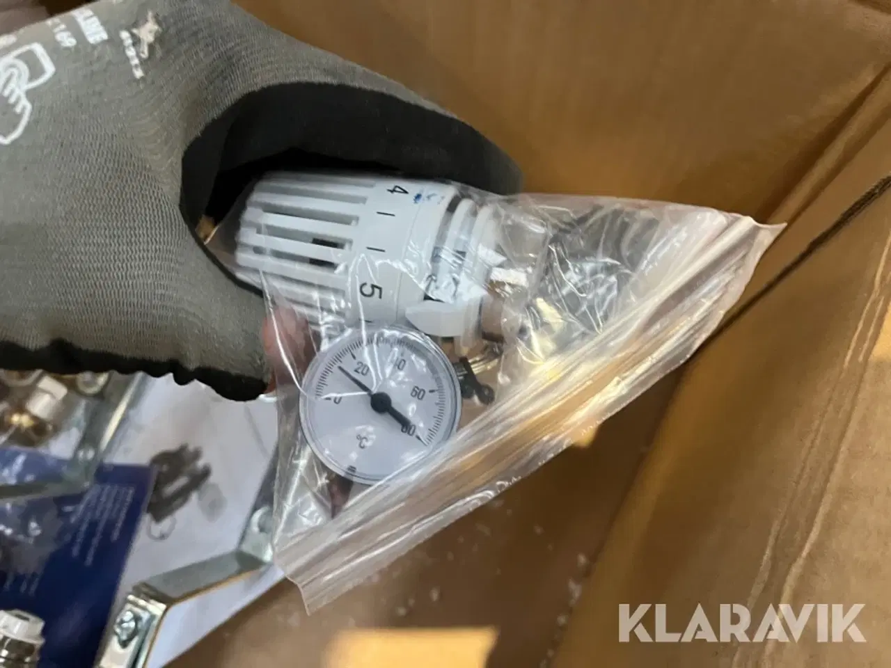 Billede 11 - Lot - shunt, radiatorer og øvrigt