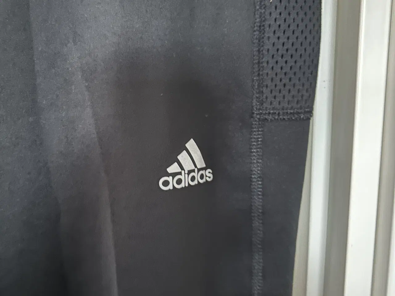 Billede 3 - Adidas løbebukser str L 