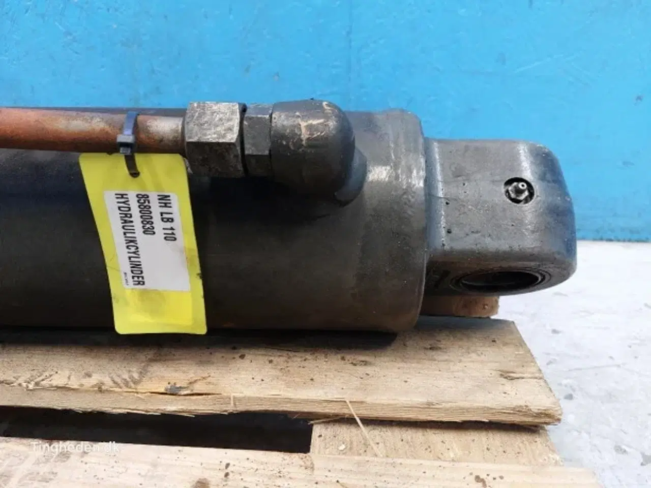 Billede 8 - New Holland LB110 Cylinder 85800830