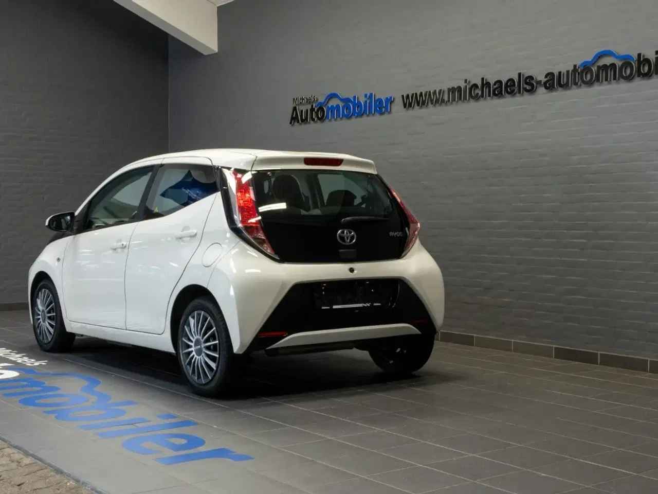 Billede 3 - Toyota Aygo 1,0 VVT-i x-play x-touch