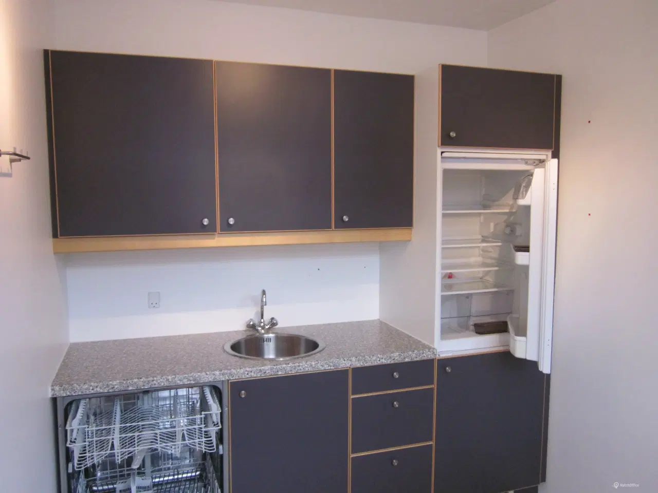 Billede 3 - Domicil i Ringsted. Kan bruge til Kontor, Butik, Lager samt værksted.