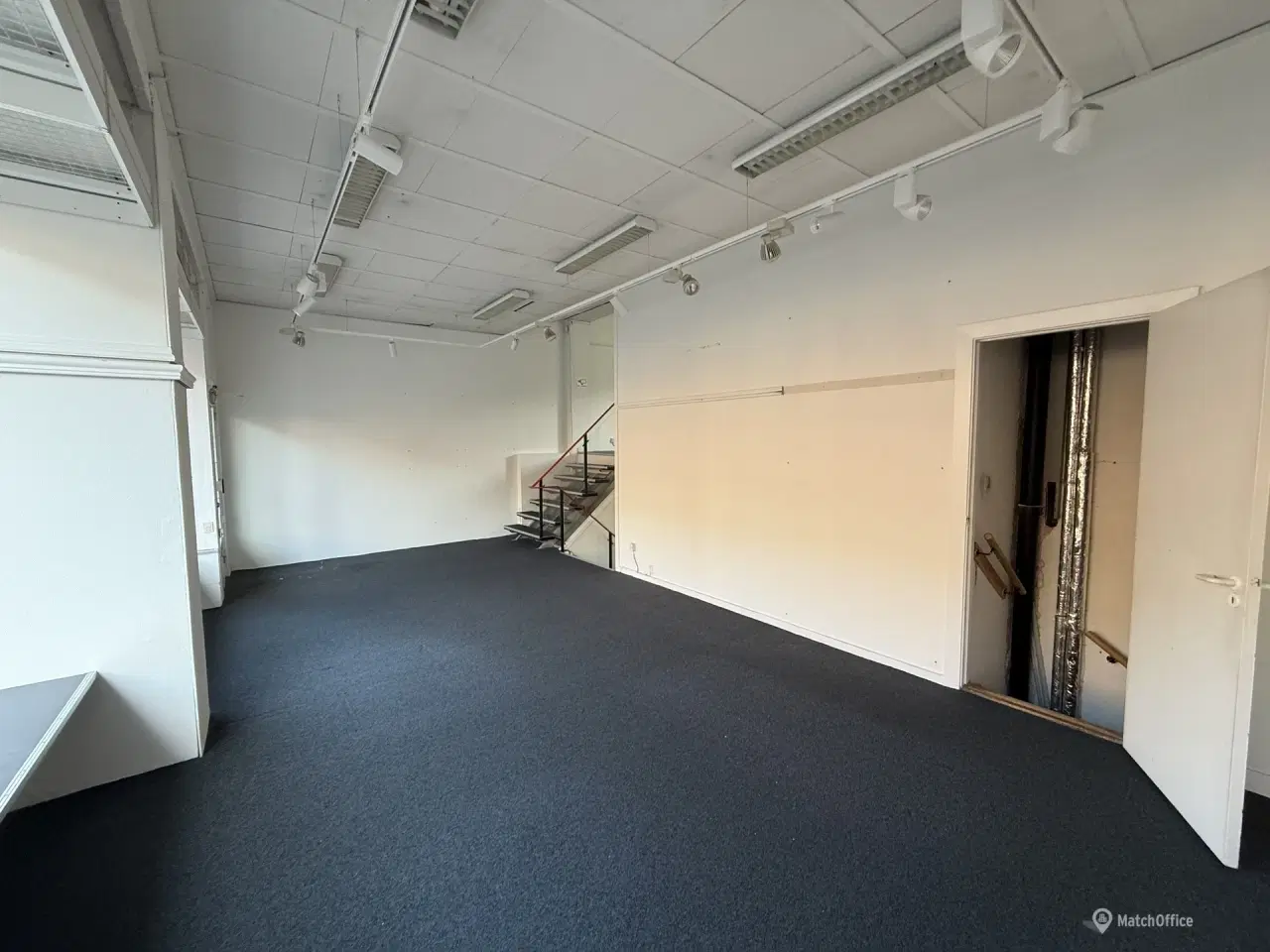 Billede 6 - CENTRALT BELIGGENDE LEJEMÅL PÅ CENTRUMGADEN UDLEJES