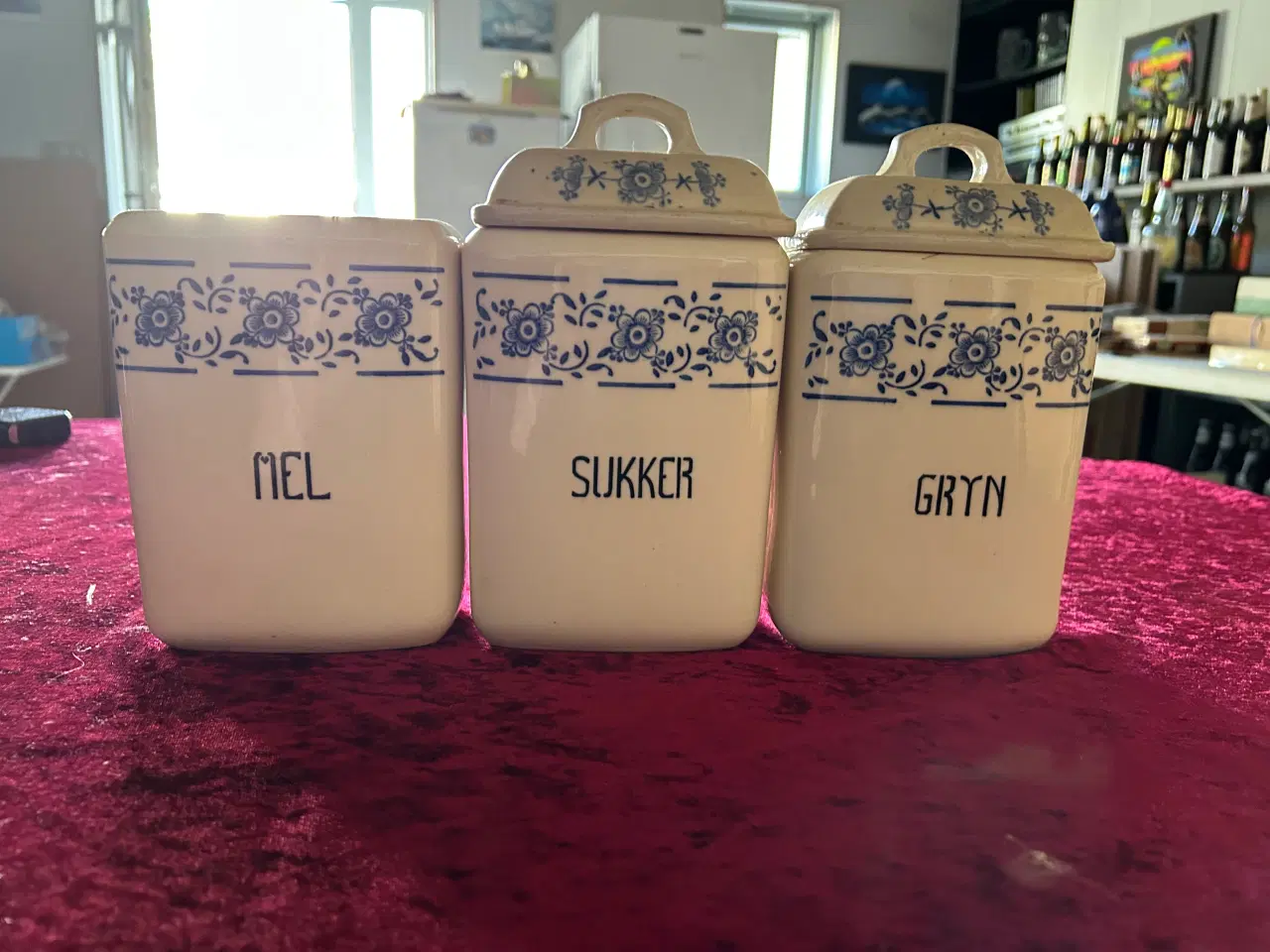 Billede 1 - Mel, sukker og gryn krukker