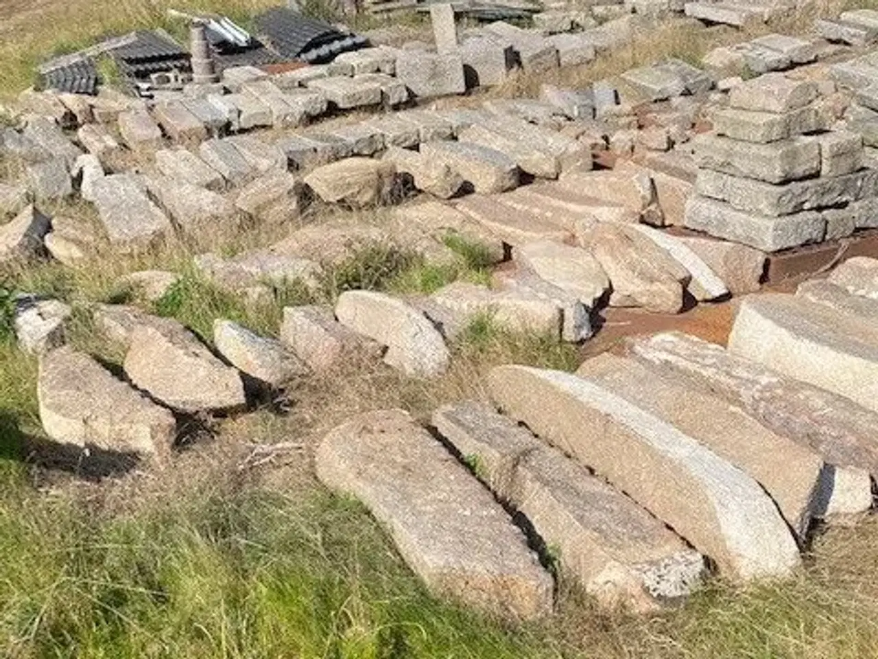 Billede 14 -   200 ton Kampesten  - granit trin Håndgelænder