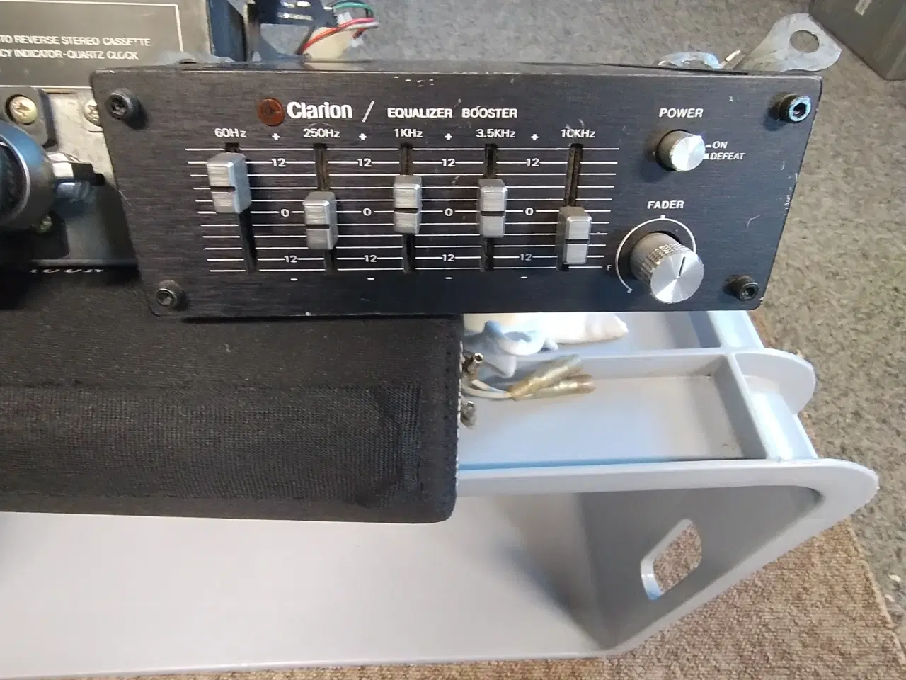Billede 2 - Retro Clarion autoradio/båndspiller