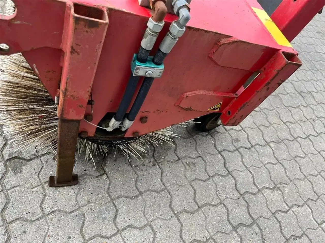 Billede 12 - Bema 210 cm hydraulisk kost med læsser fæste