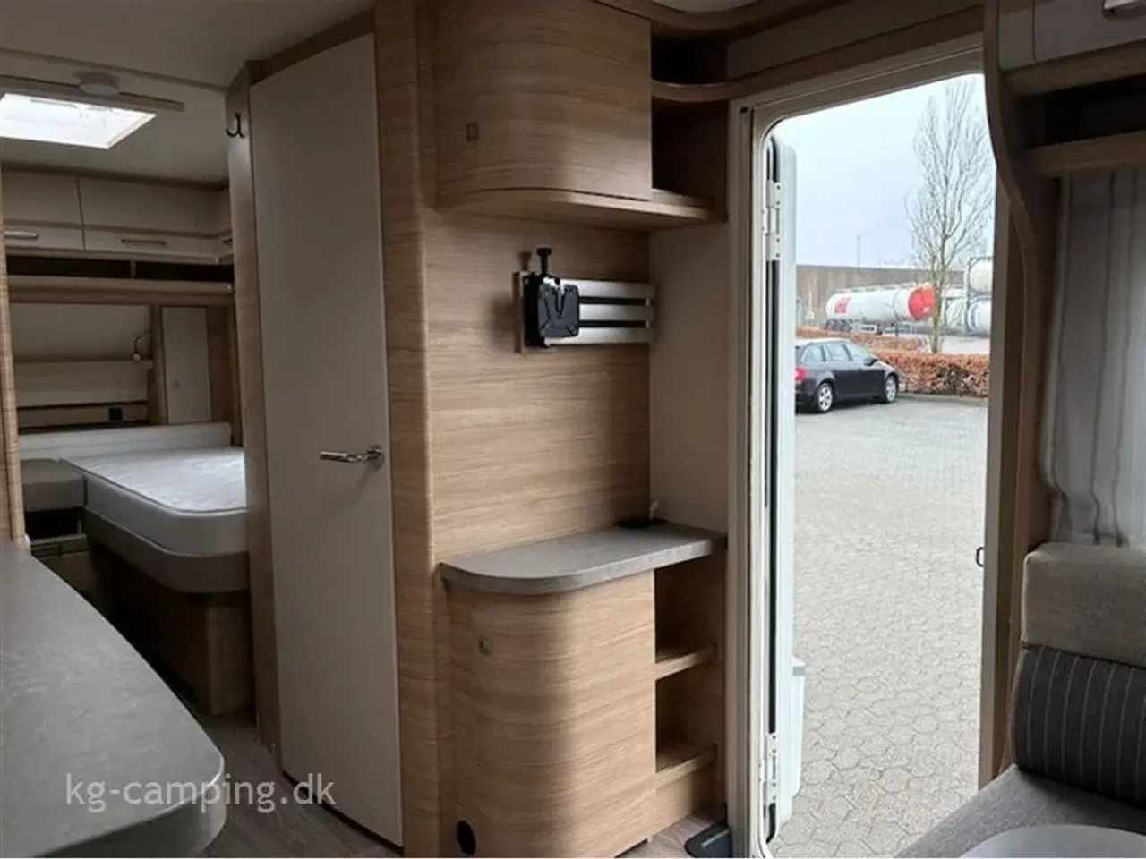 Billede 5 - 2022 - Fendt Bianco 515 SG Selection   Nu har du milghed for at få fingrene i denne lækre vogn - Enkelt senge - Mover - Fortelt og Markise