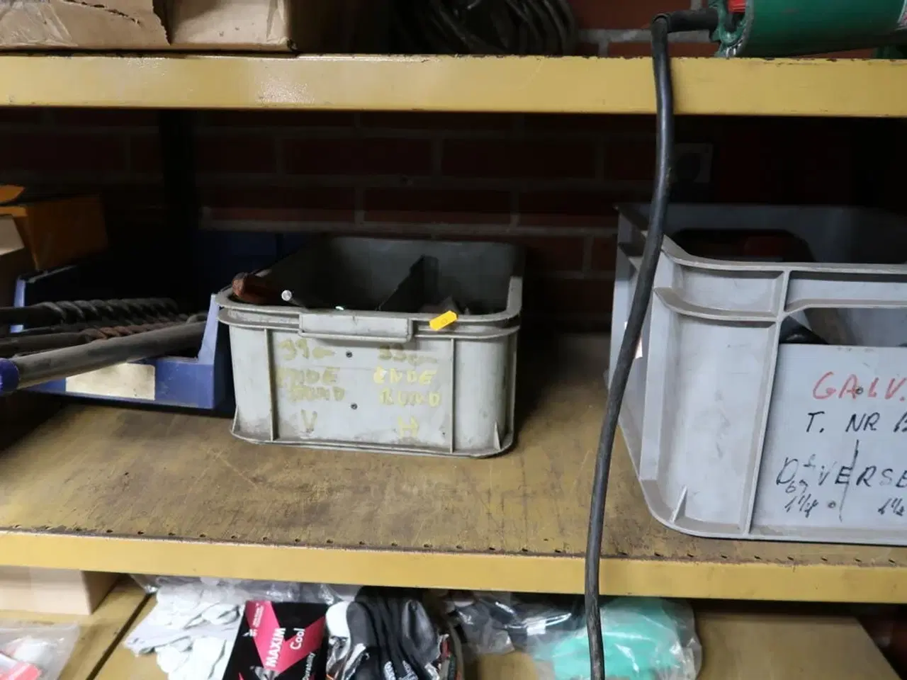 Billede 1 - Div. Bor