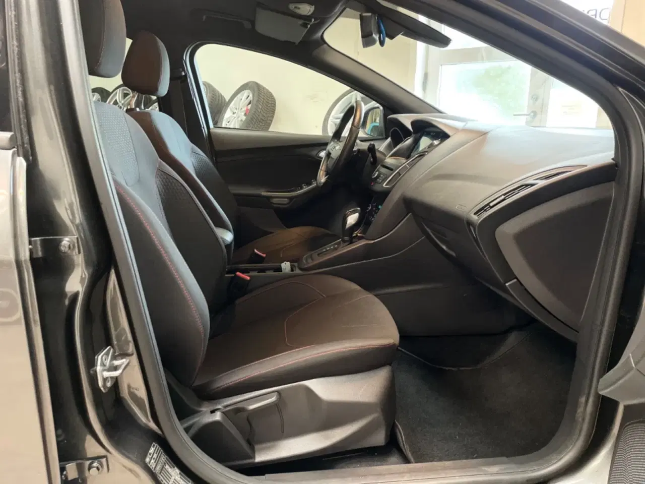 Billede 12 - Ford Focus 1,5 TDCi 120 ST-Line stc. aut.