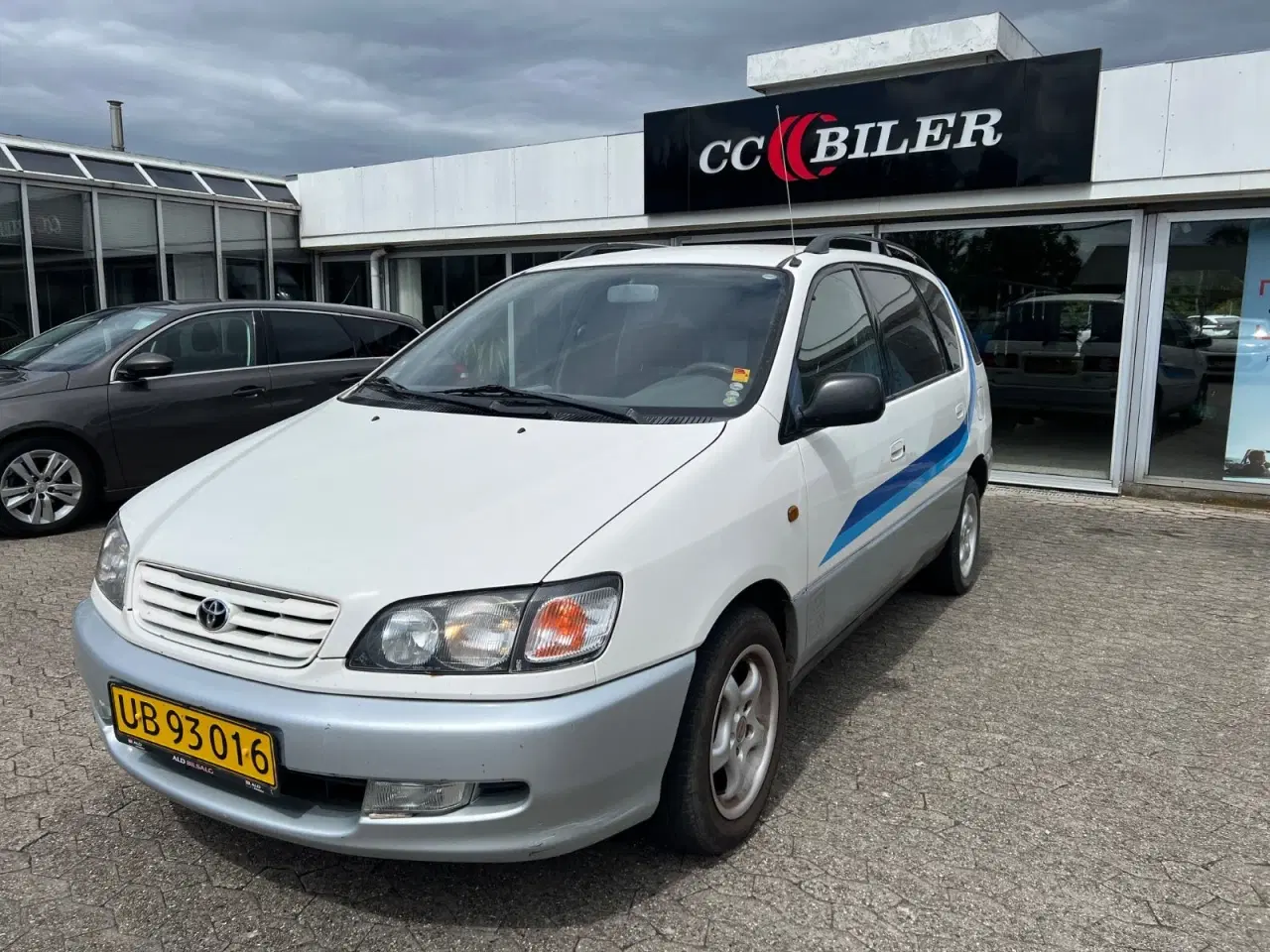 Billede 1 - Toyota Sportsvan 2,0 
