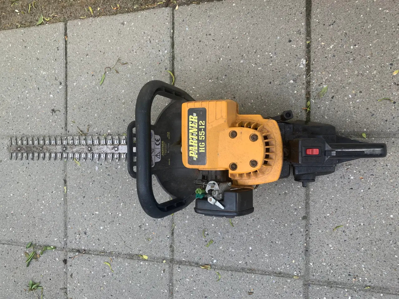 Billede 2 - Hækkeklipper Benzin model 2 taks