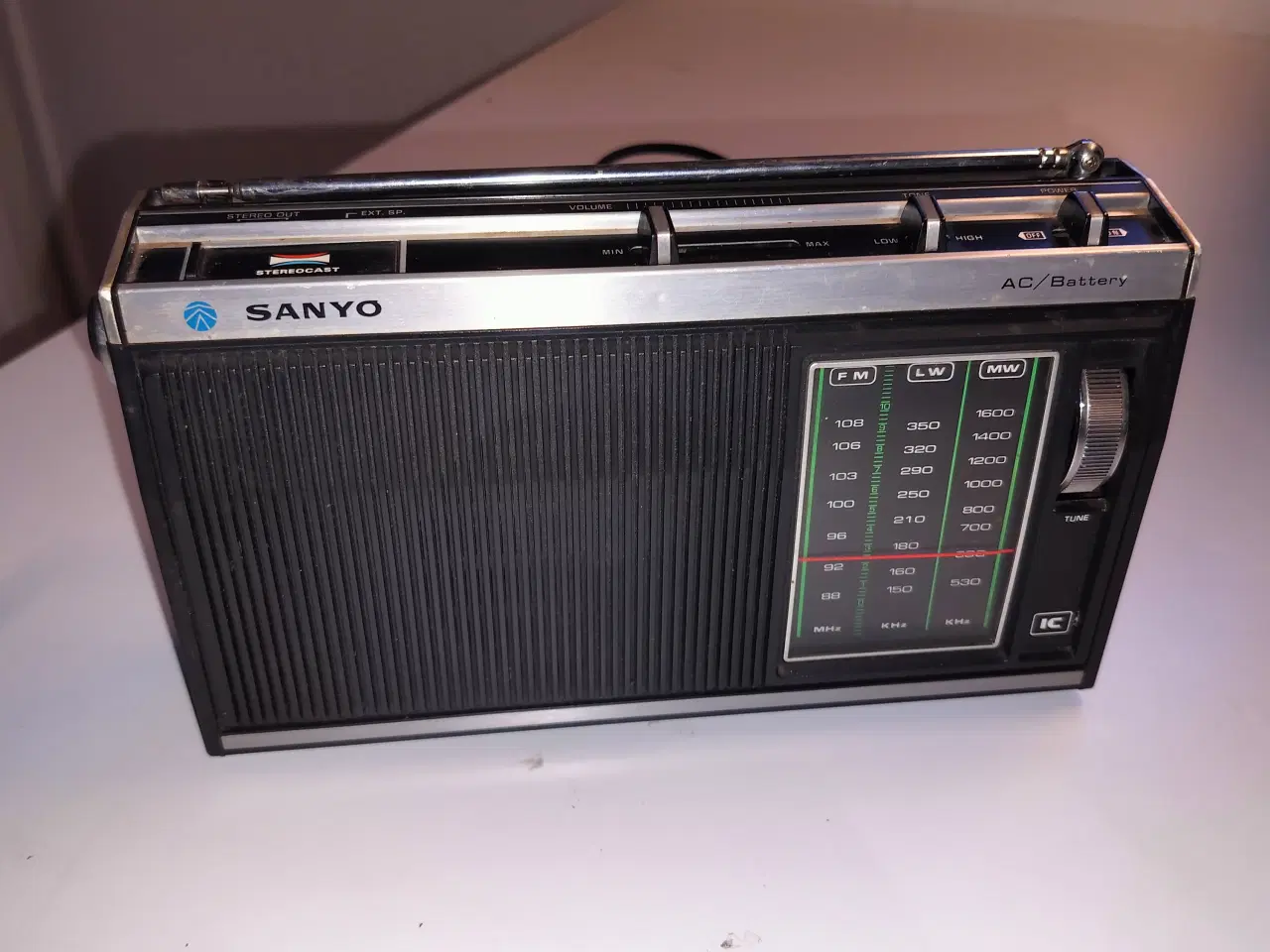 Billede 1 - Transistorradio, Sanyo RP 7412