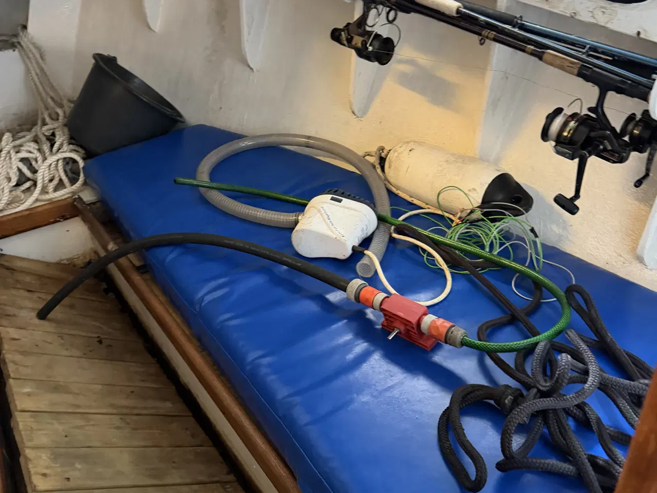 Billede 5 - 21 fod motorbåd med bådplads i Marbæk havn