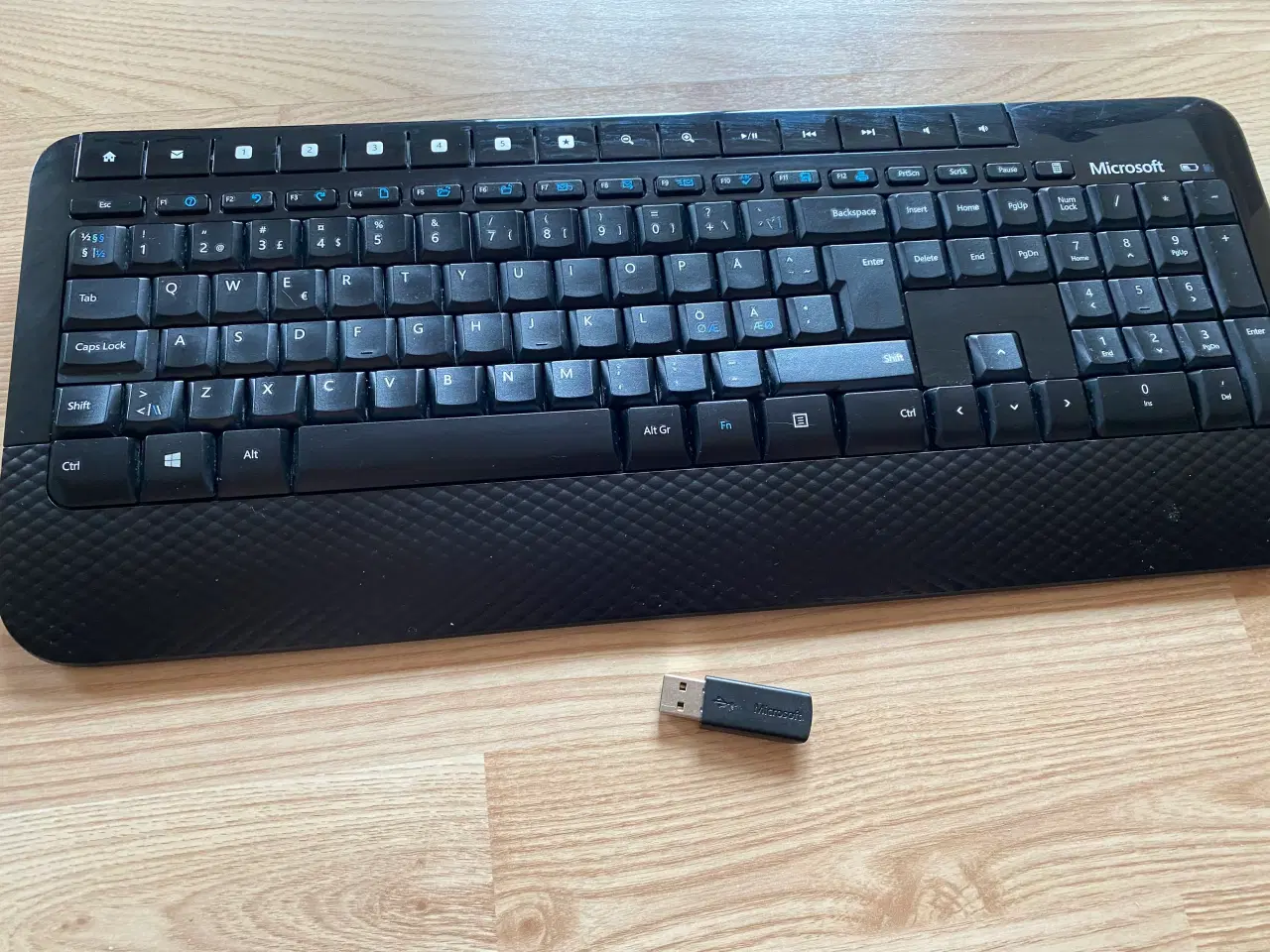 Billede 1 - Microsoft Wireless Keyboard 2000