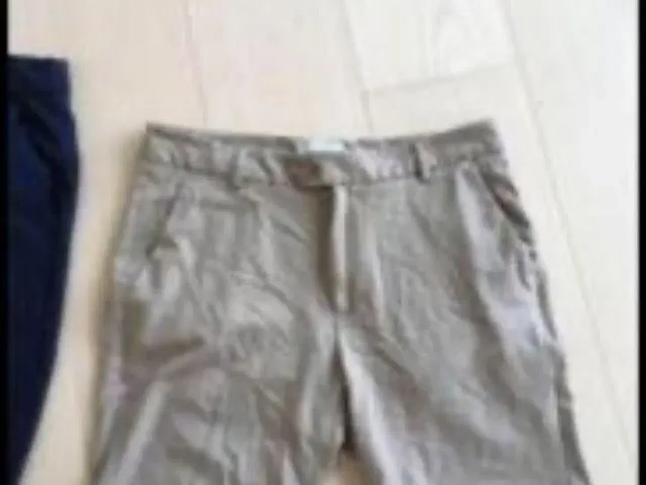 Billede 6 - Dreng/mand pakke bukser/shorts  str M. Fra BLRE mv