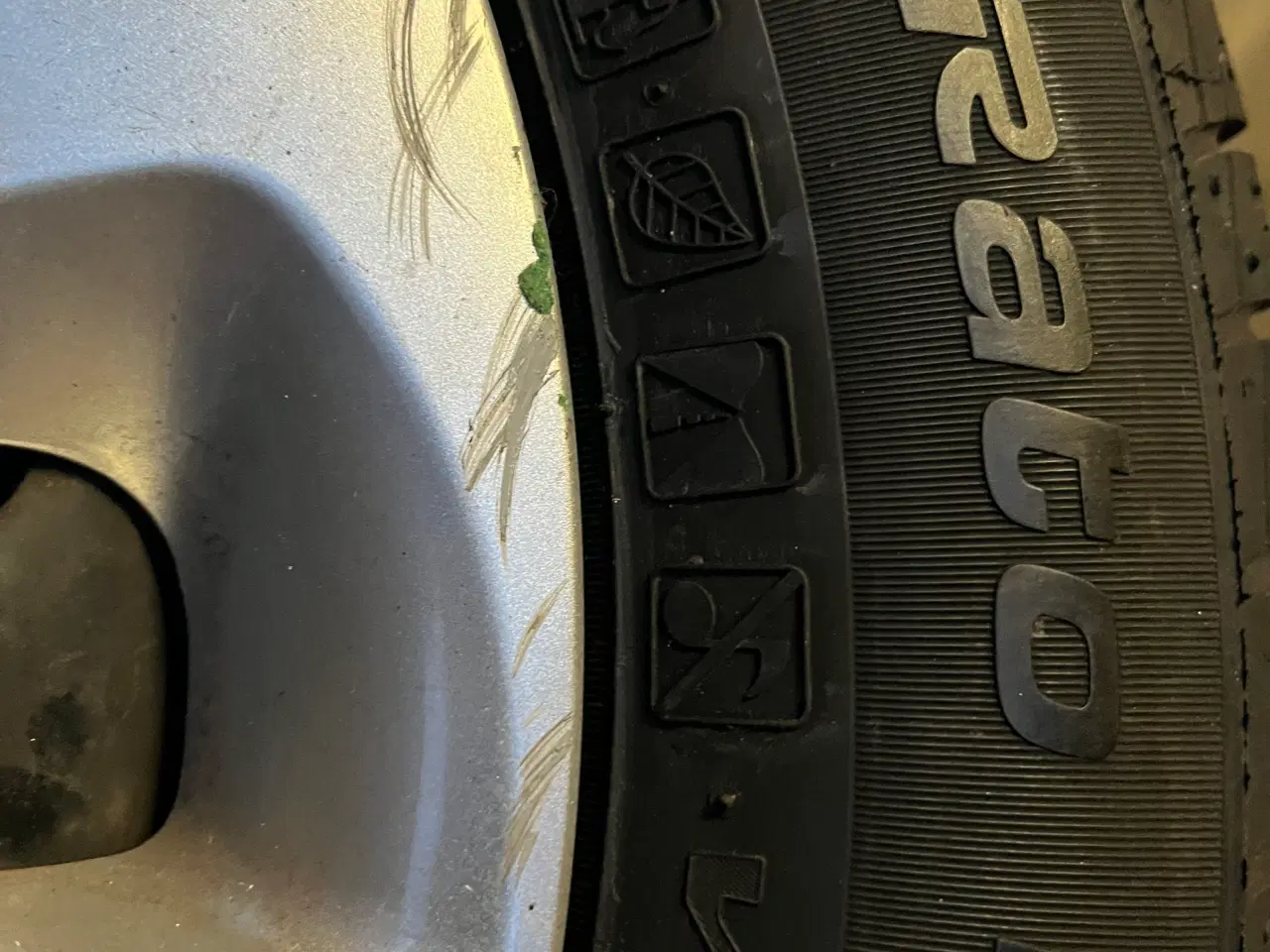 Billede 4 - Sommerhjul Skoda  Citigo