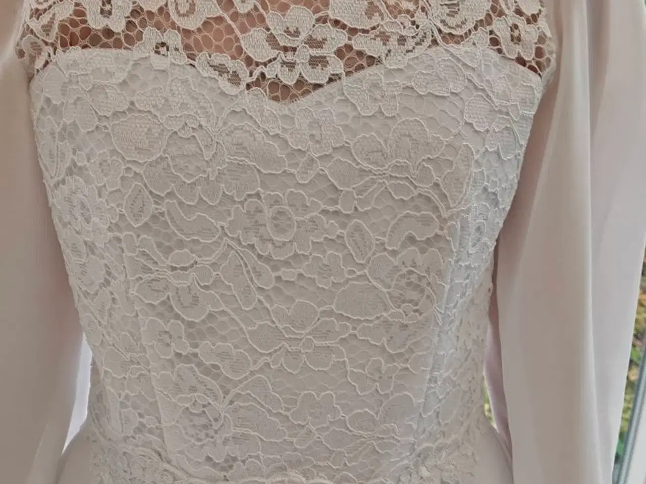 Billede 8 - Skræddersyet konfirmationskjole str 34 (XS/S)