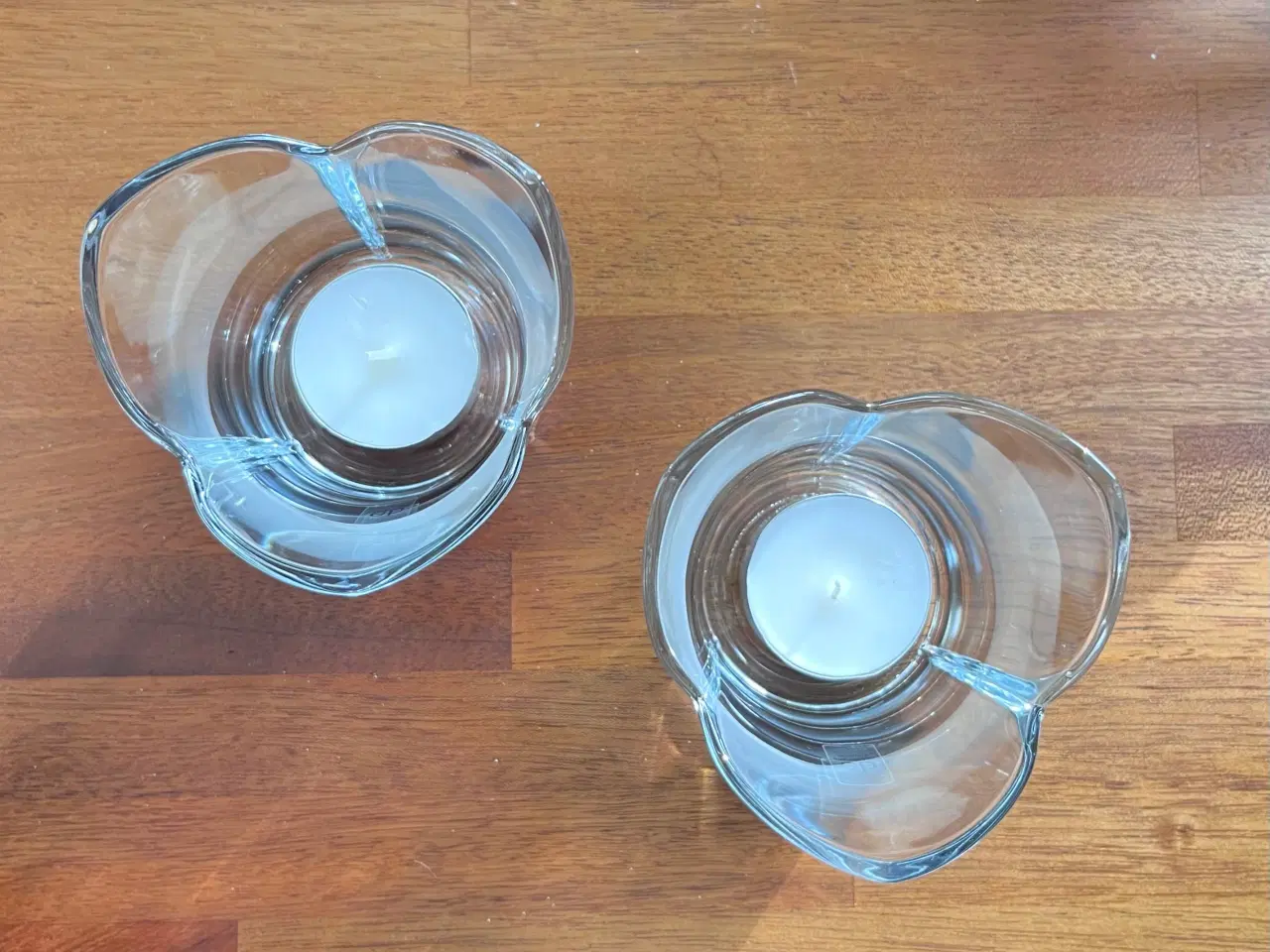 Billede 3 - 2 fine glas fyrfadsstager fra Erik Bagger 