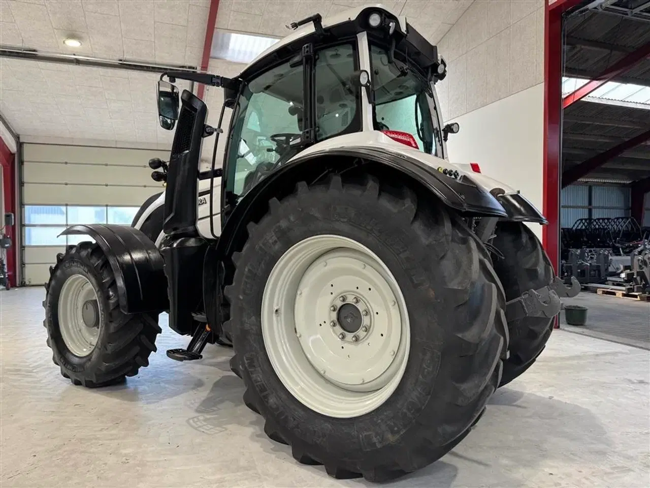 Billede 9 - Valtra T145 DIRECT KUN 1900 TIMER! MED SMARTTOUCH OG AUTOSTYRING!