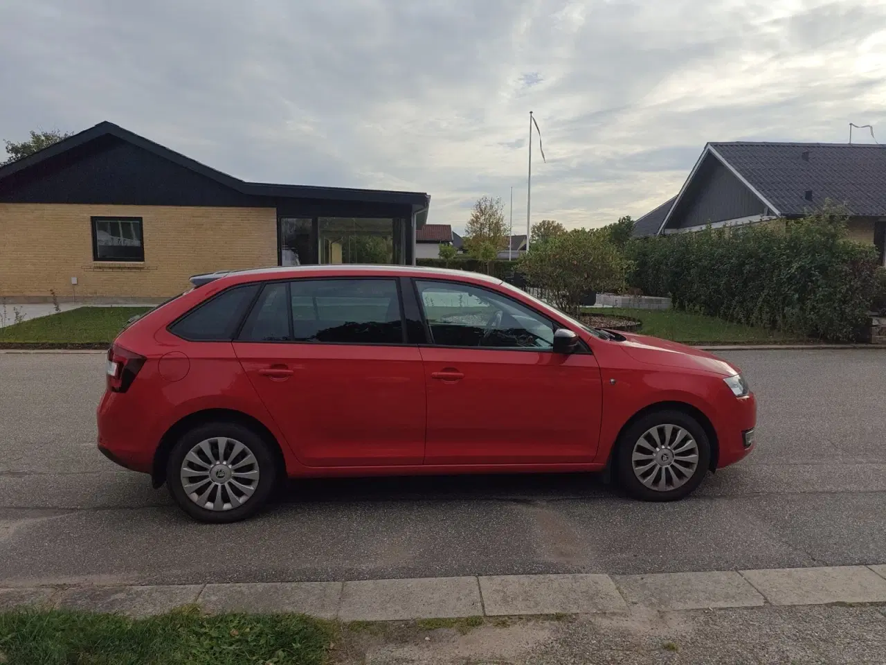 Billede 4 - Skoda Rapid 1,2 TSi 105 Tour de France Spaceback