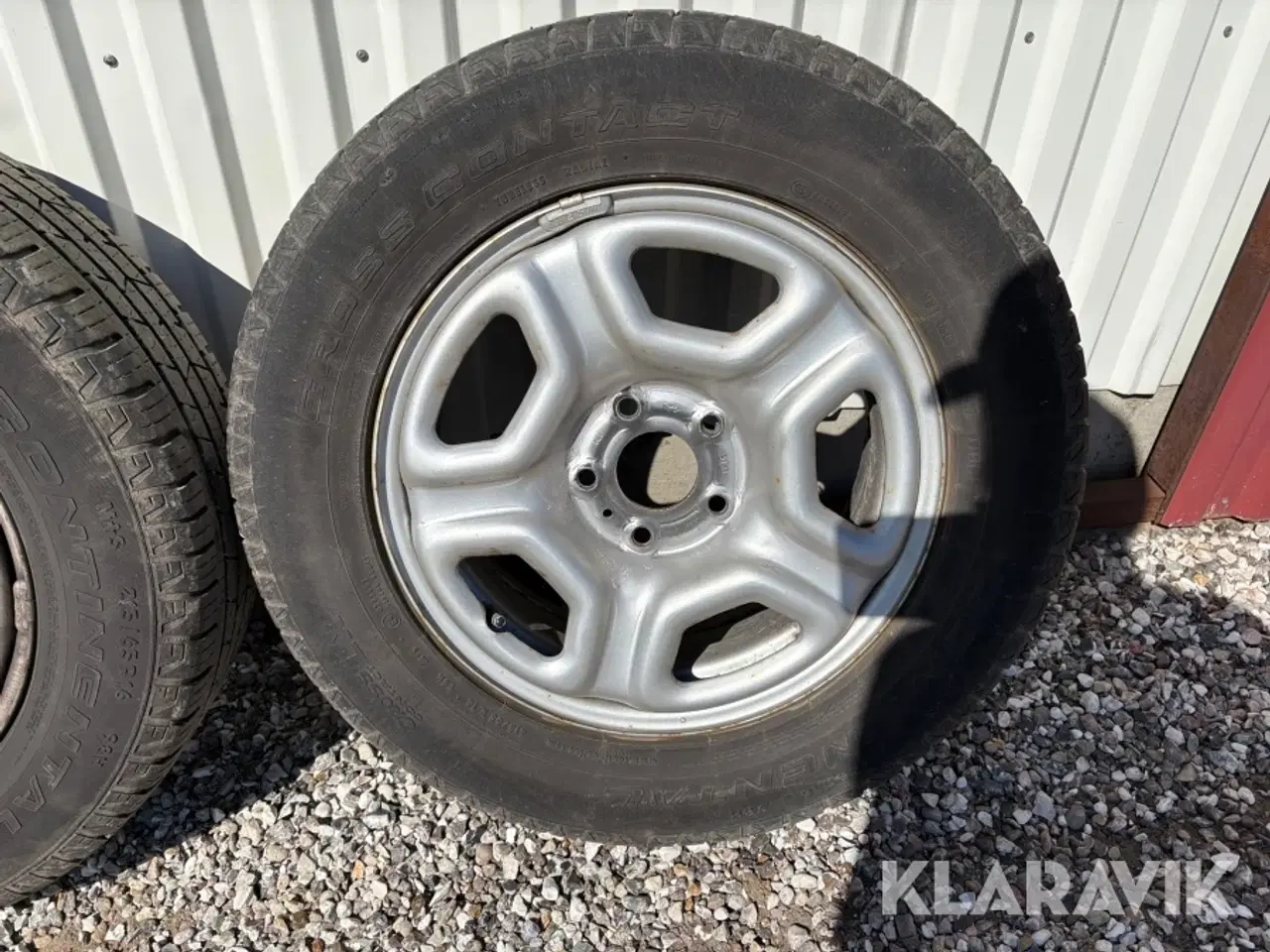 Billede 9 - Fælge med dæk Dacia Dyster 4 styk