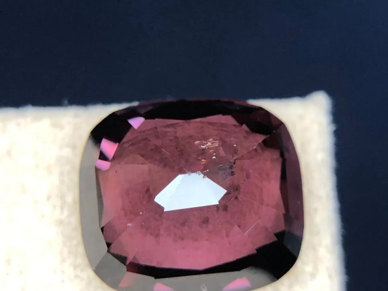 Billede 5 -  Rød, Lilla Spinel - 7.34 ct