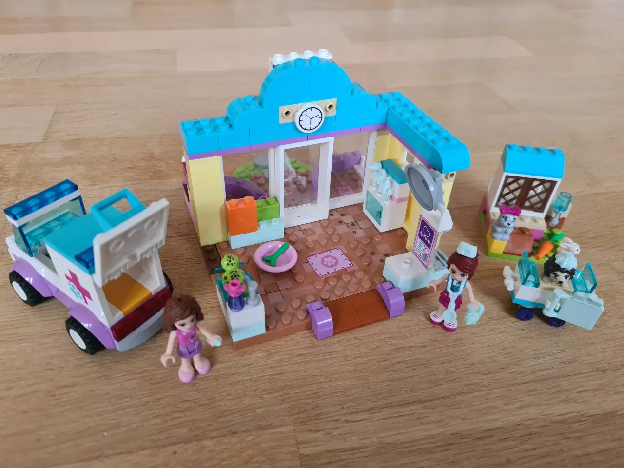 Billede 3 - LEGO Friends 10728 Mias dyrlægeklinik