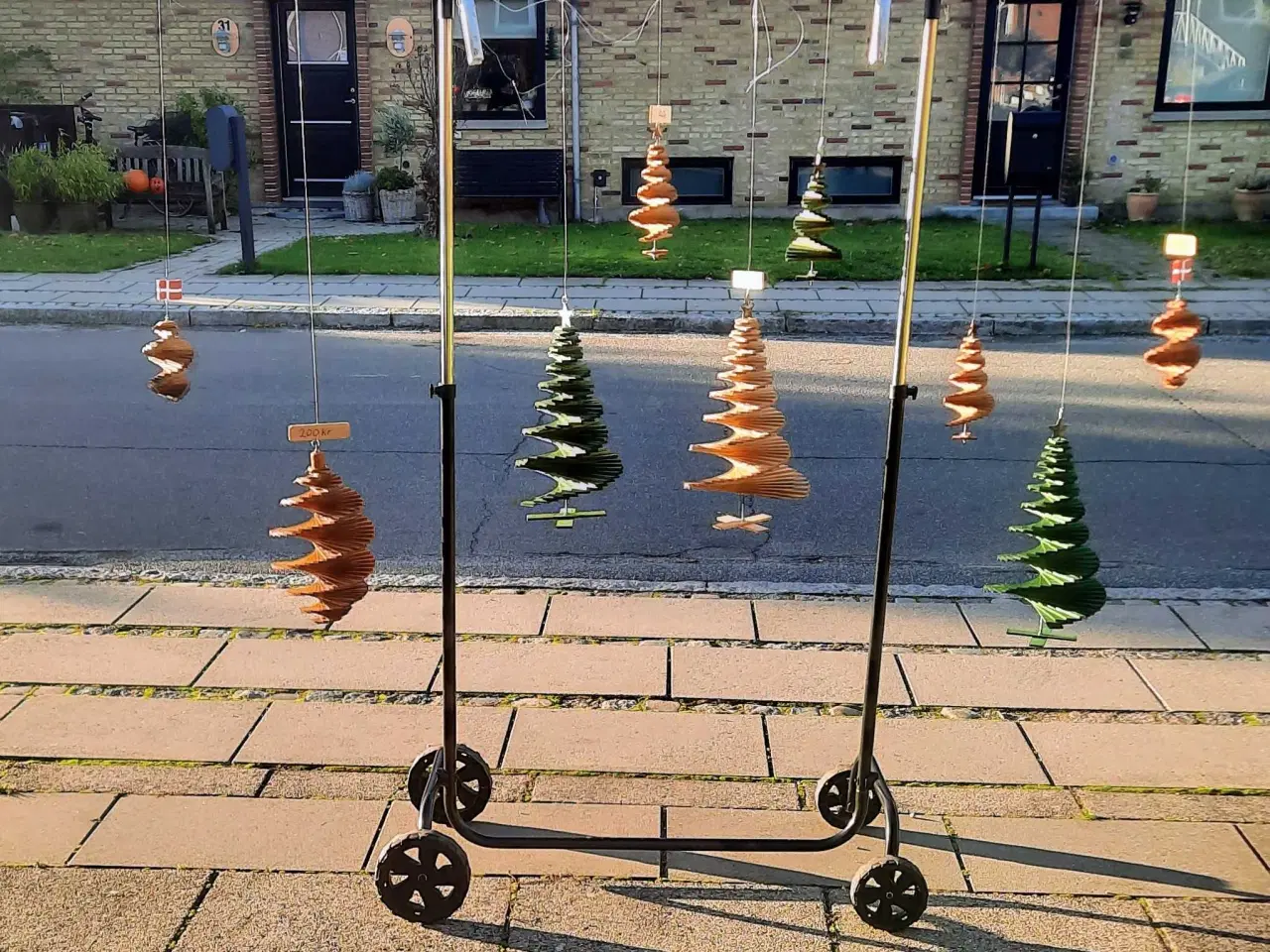 Billede 1 - Juletræer vindspindel i træ