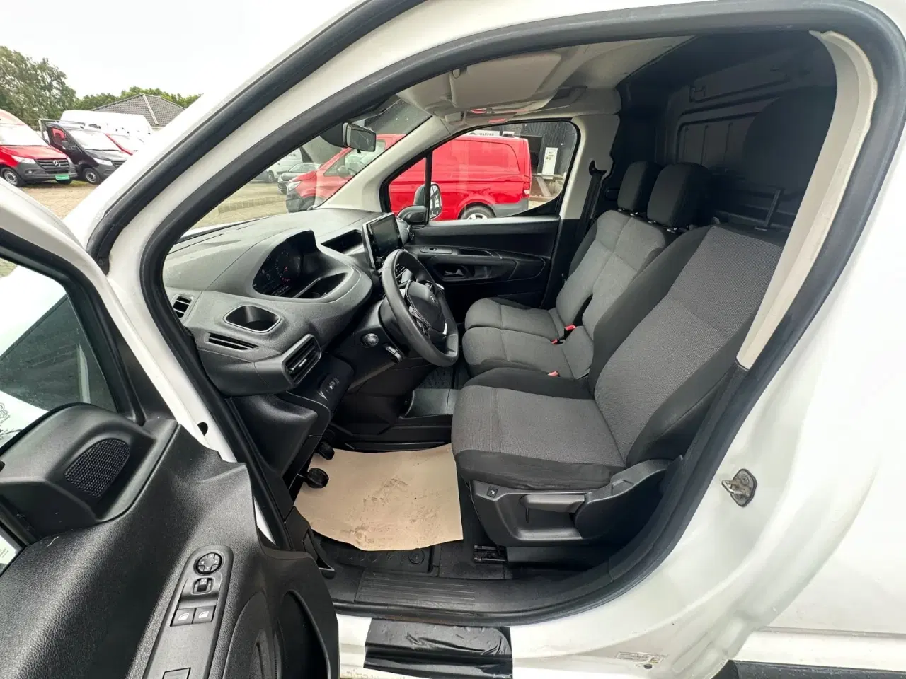 Billede 14 - Peugeot Partner 1,5 BlueHDi 100 L1V1 Plus Van