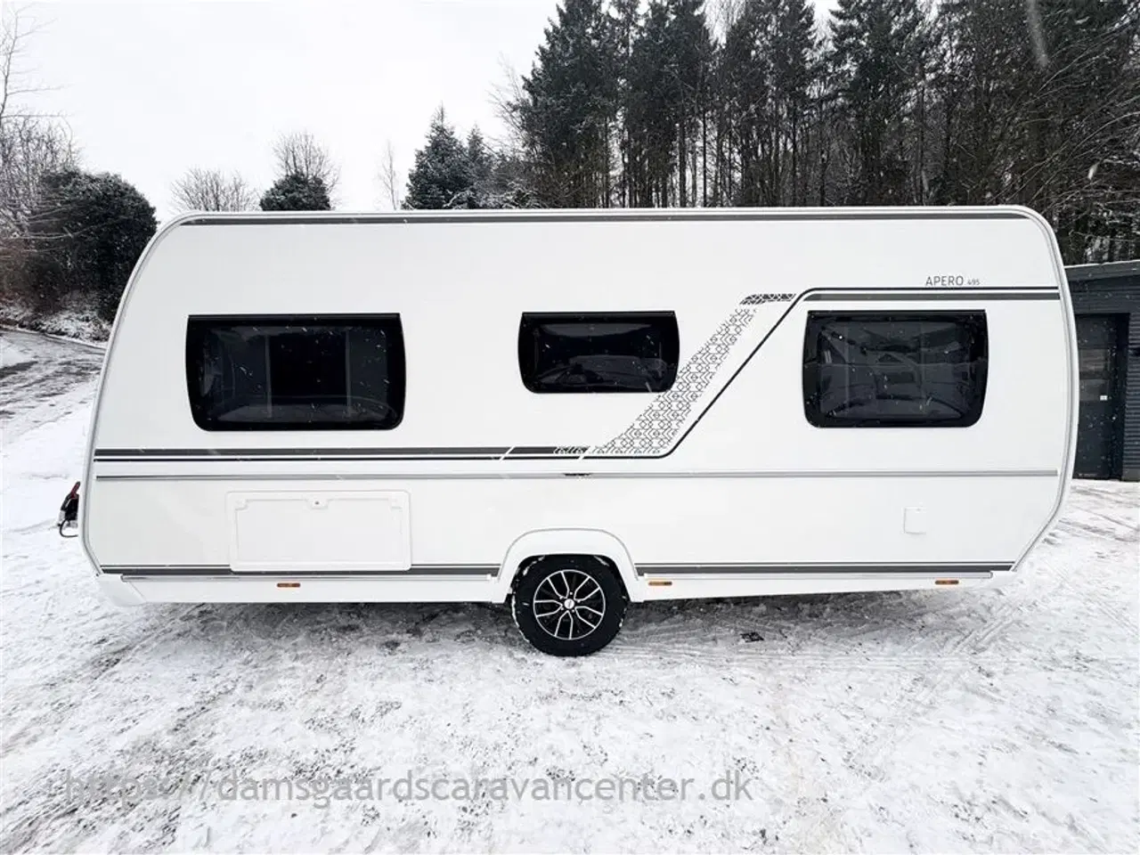 Billede 5 - 2026 - Fendt Apero 495 SFB   Franskseng-Gulvtemp.-Fluenetdør-3 udstyrspk.