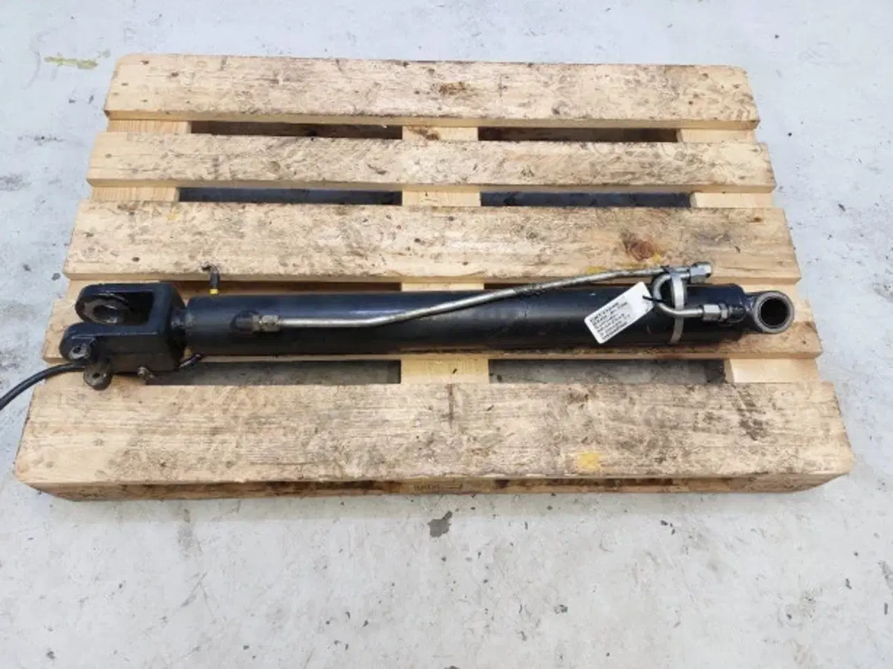 Billede 2 - GEHL AL750 Cylinder 50307333