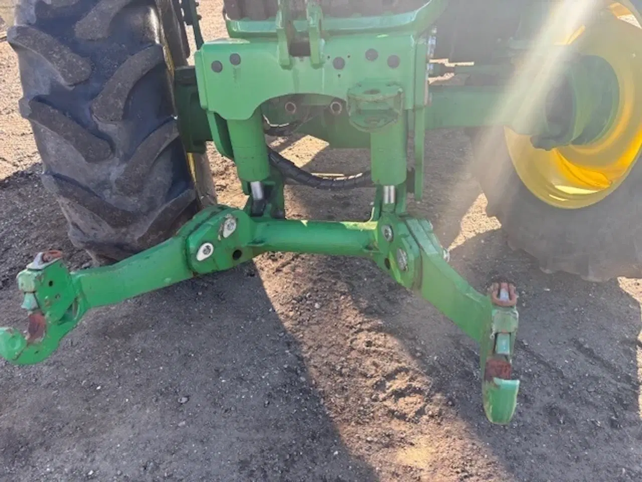 Billede 3 - John Deere 6330 KUN 4200 TIMER, FRONTLIFT, LUFTANLÆG