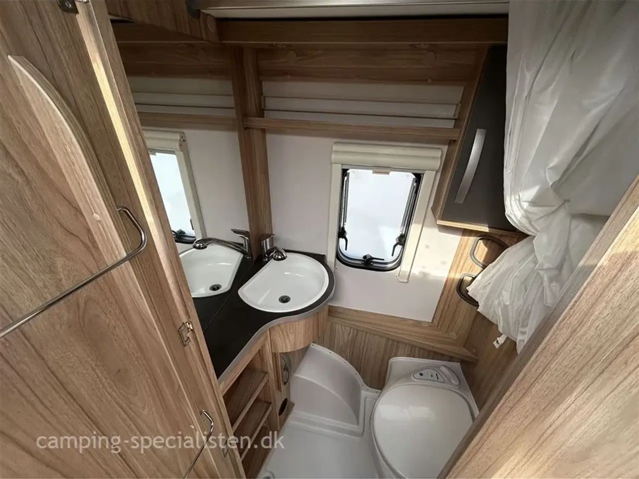 Billede 9 - 2023 - Hymer Feeling 442   Hymer Feeling 442 model 2023 kan nu ses hos Camping -Specialisten.dk