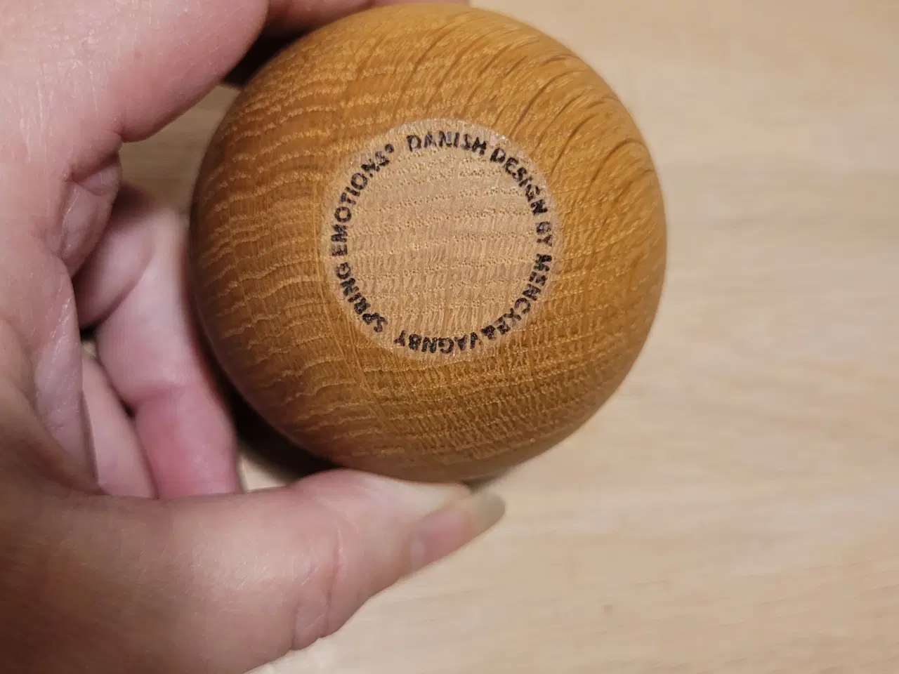 Billede 2 - Emoji træ kugle (fjollehoved)