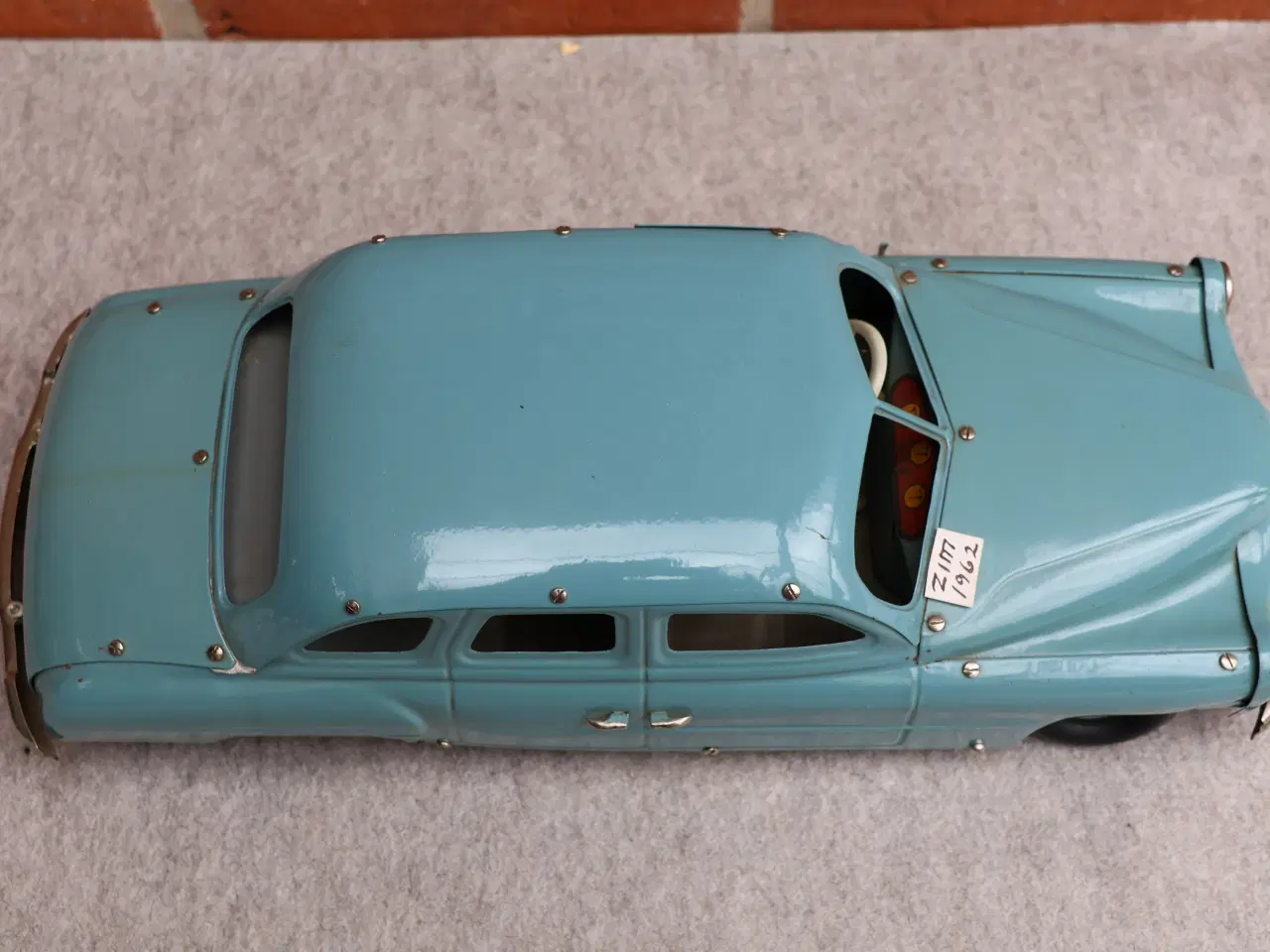 Billede 5 - Sjælden Gl metal bil GAZ-12 Zim. årg 1962.