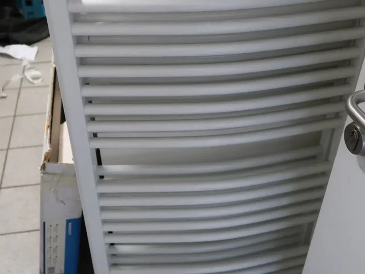 Billede 1 - 2 stk. håndklædetørrer