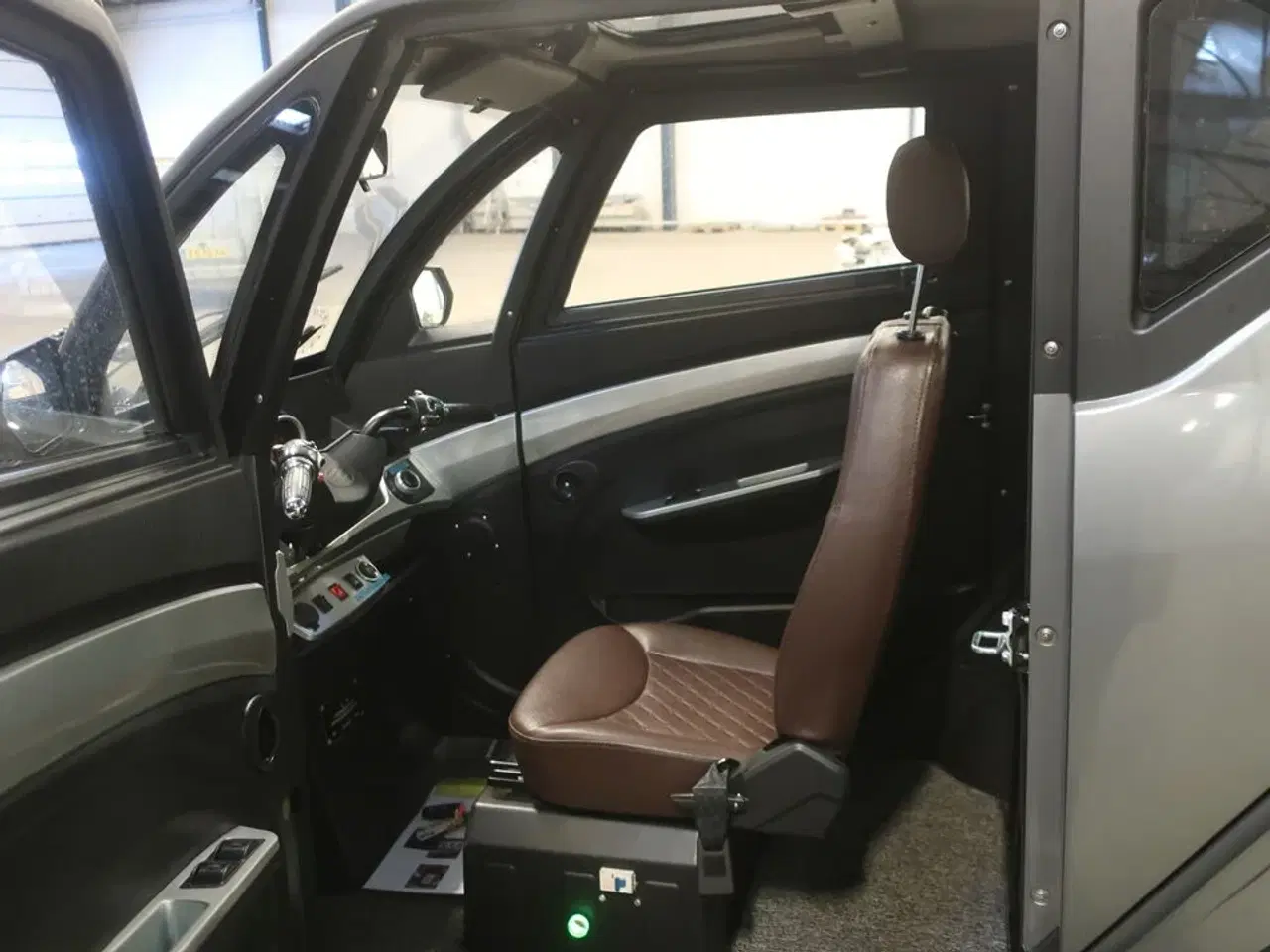 Billede 7 - Kabinescooter J1 Kun 77 km! (Momsfri)