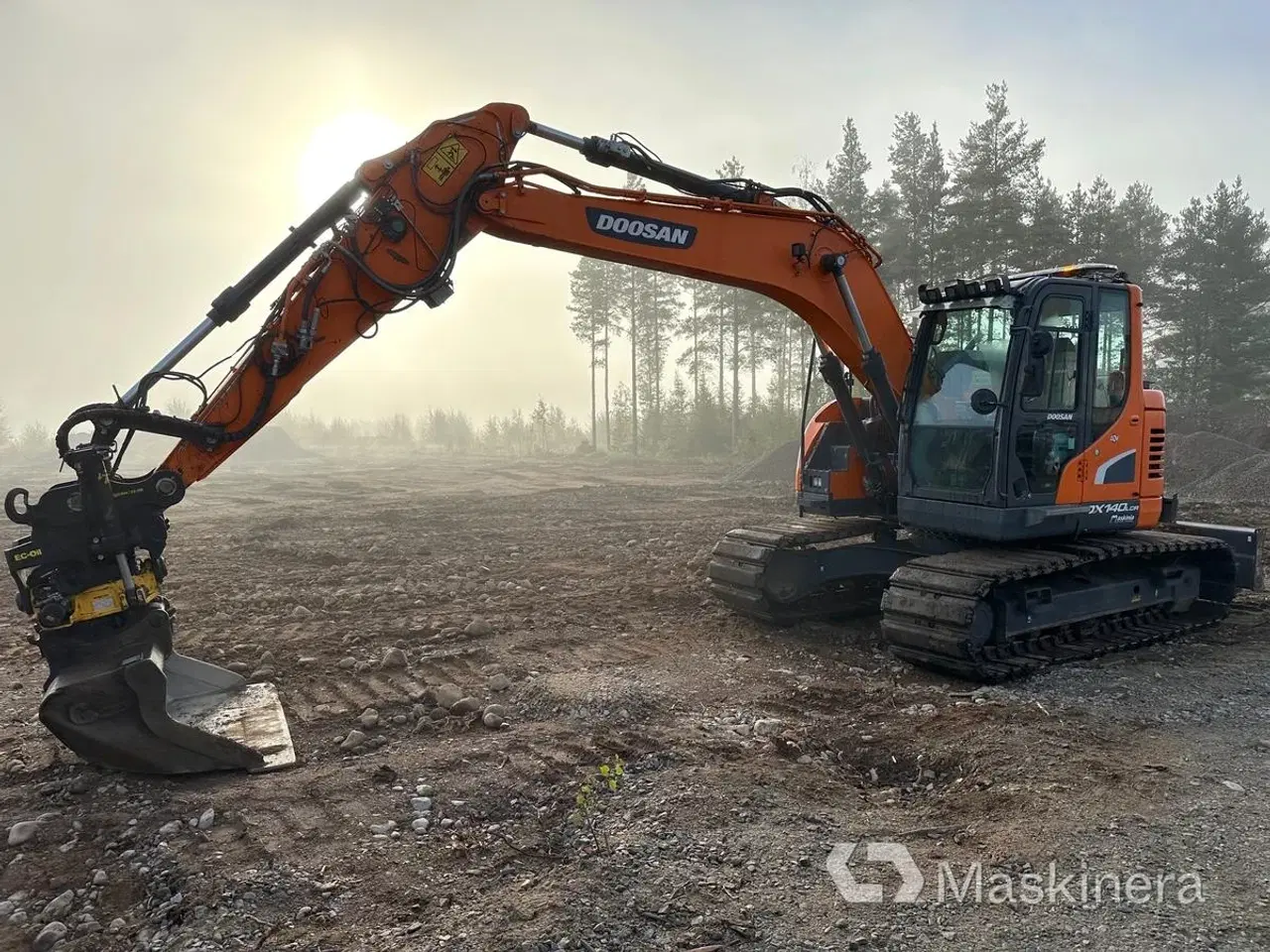 Billede 1 - Grävmaskin Doosan DX140LCR-5